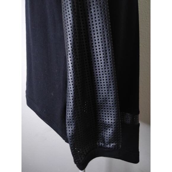 Generation Love New York Black Perforated Faux Leather Sleeve Sweater Size XS/S - Picture 9 of 13